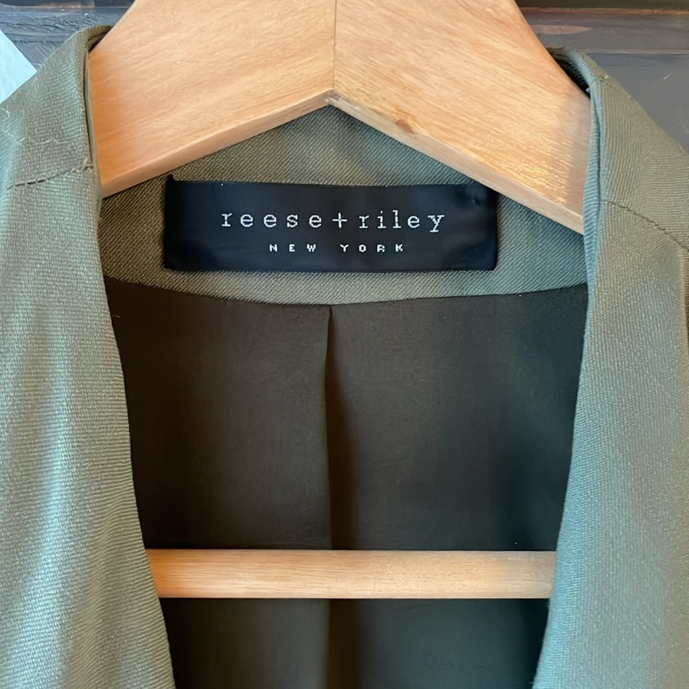 Reese + Riley olive blazer - Picture 3 of 5